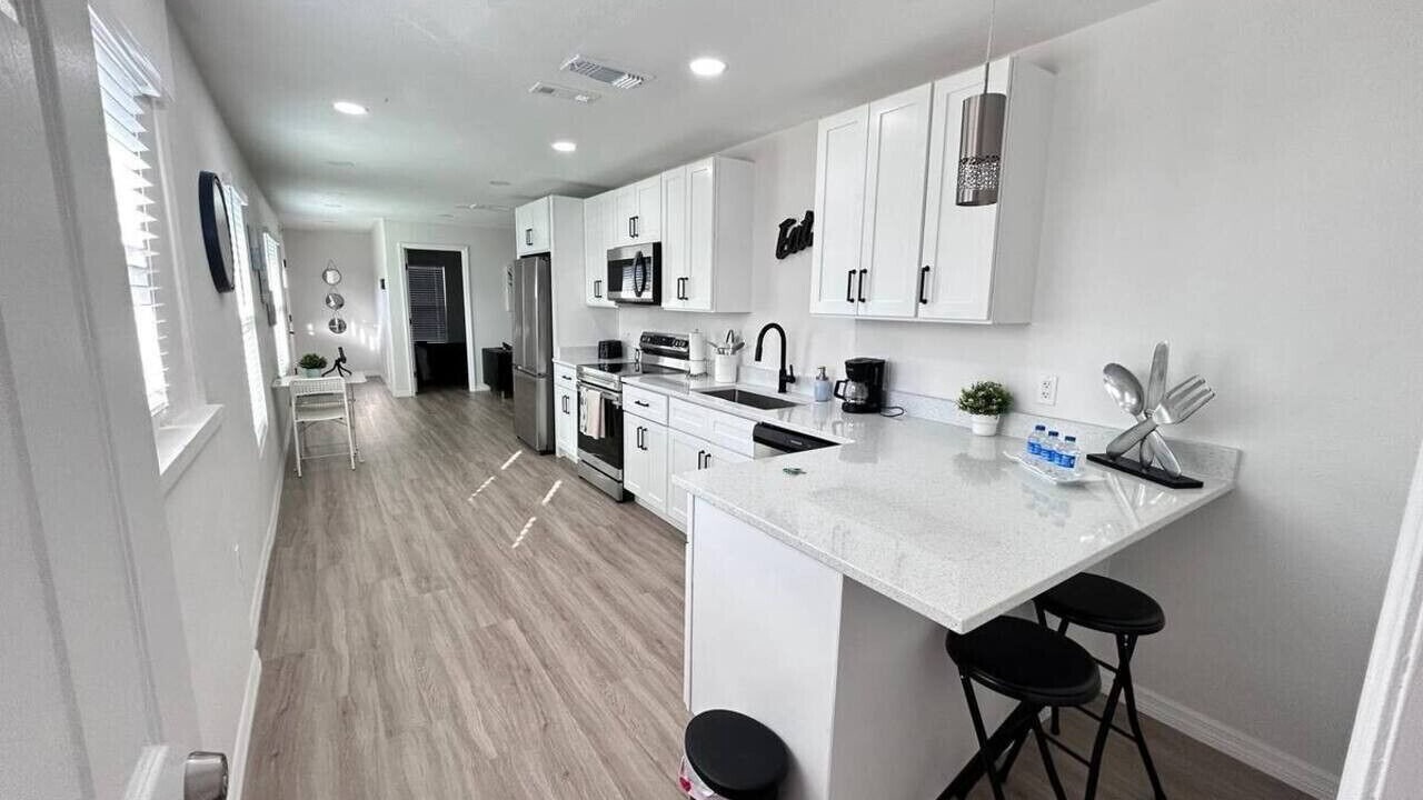 Photo of Kitchen in United Central