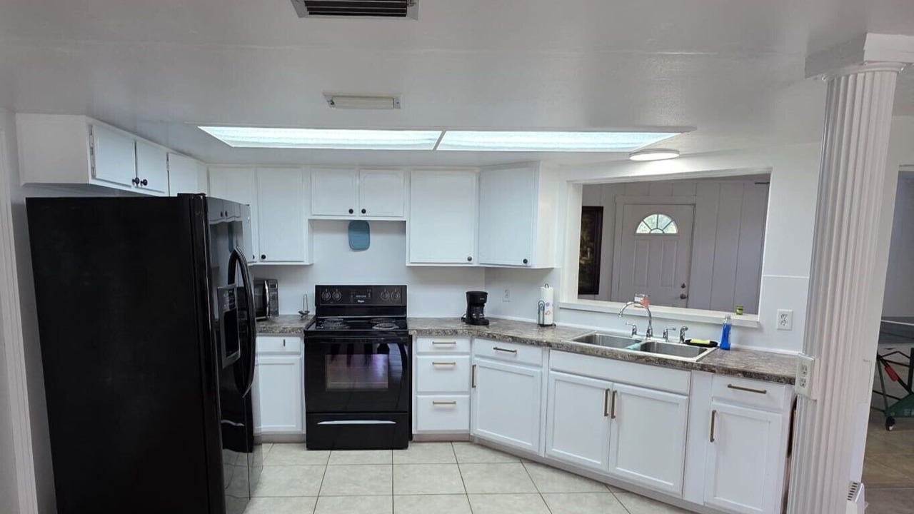 Photo of Kitchen in Dade City