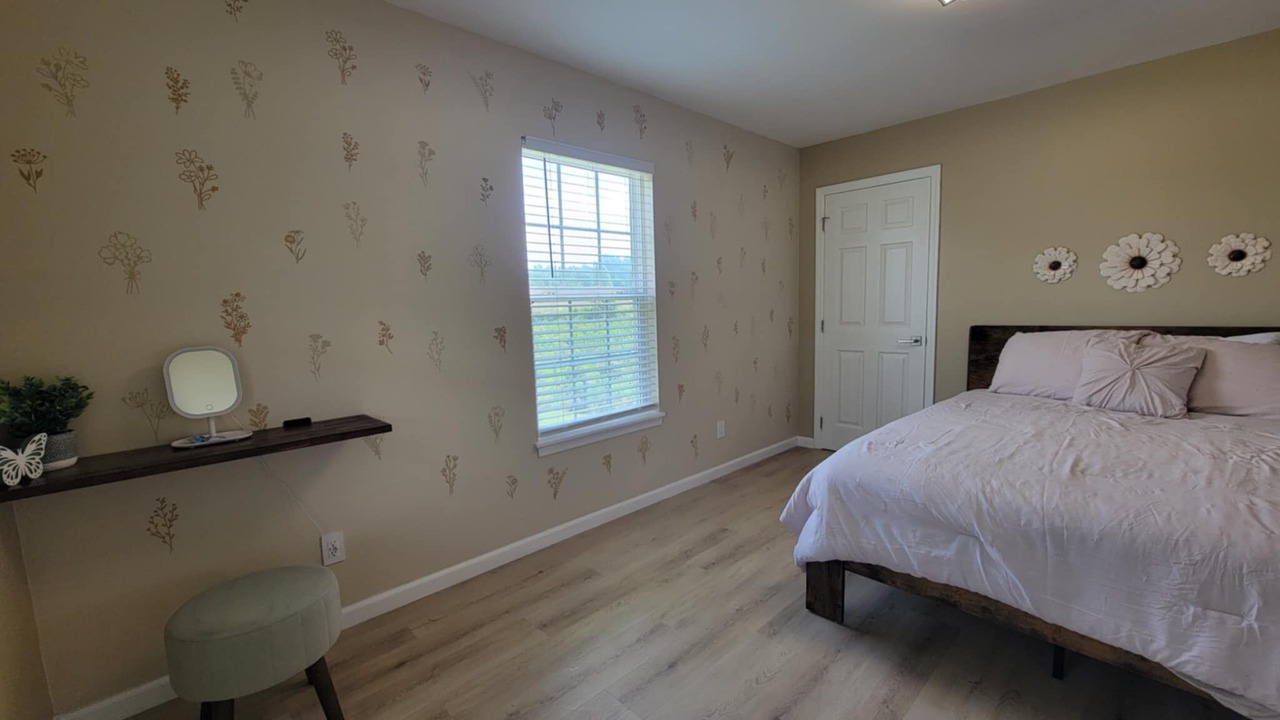 Photo of Bedroom in Higdon