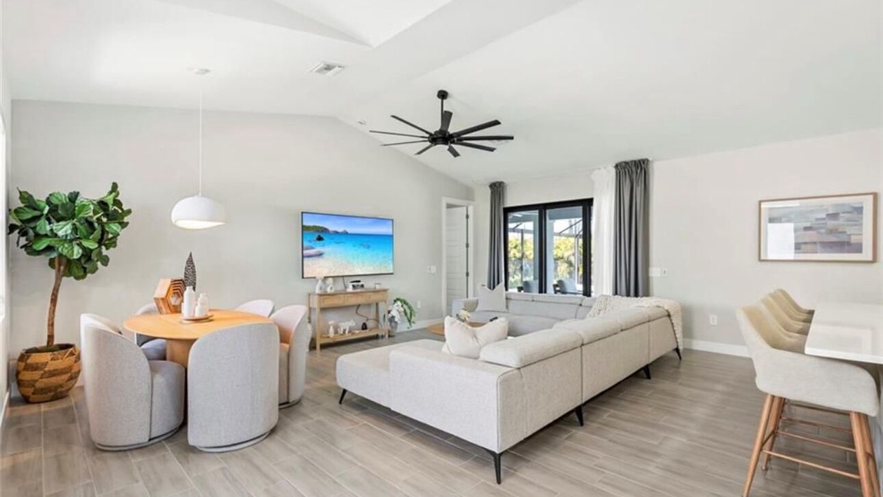 Photo of Livingroom in Bonita Springs