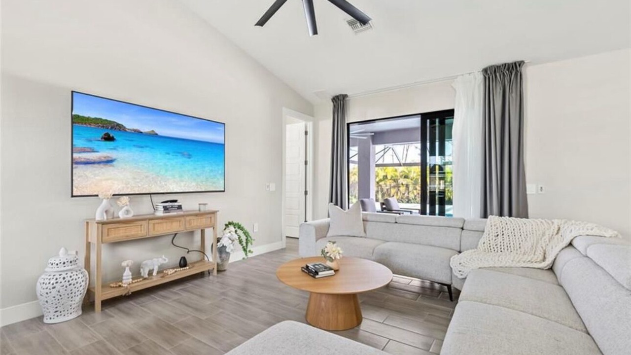Photo of Livingroom in Bonita Springs