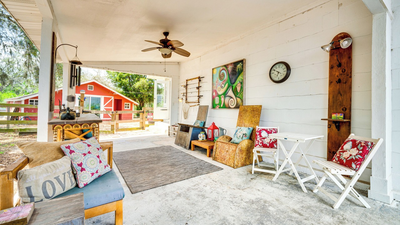 Photo of Patio Balcony in Fedhaven