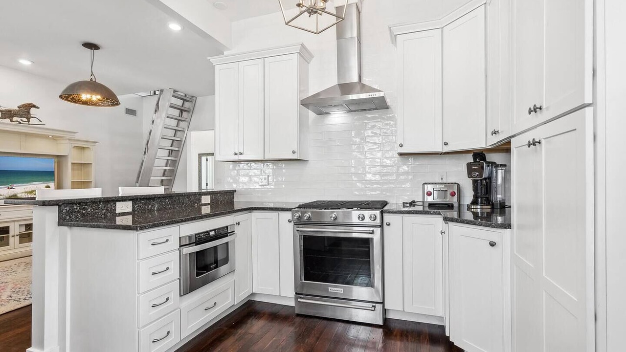 Photo of Kitchen in Laurel Park