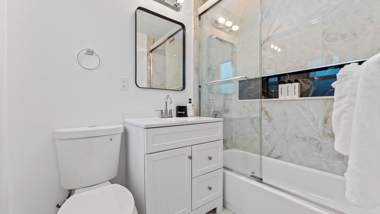 Photo of Bathroom in Middle River Terrace