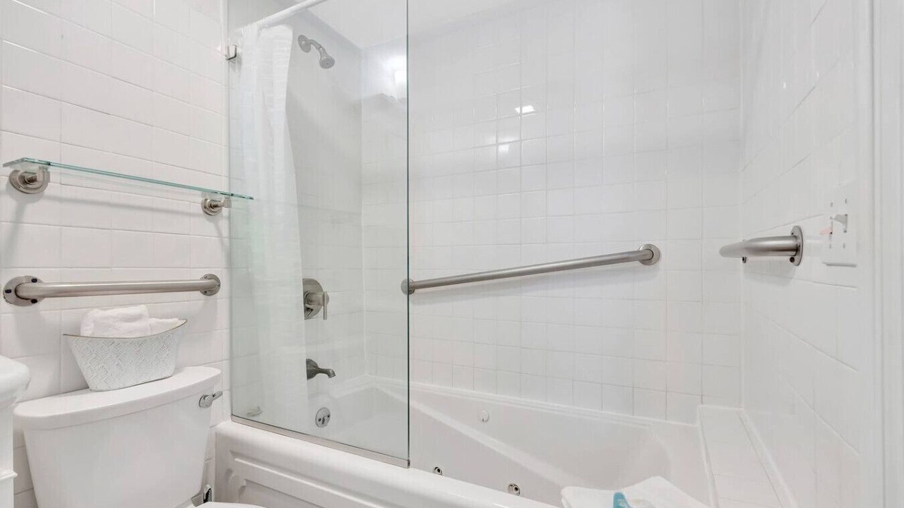 Photo of Bathroom in Palm Beach - West Palm Beach
