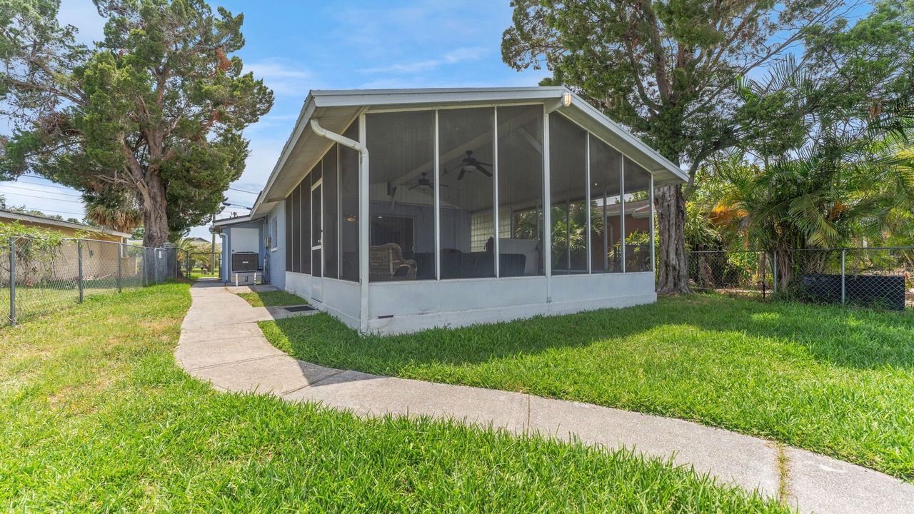 Photo of Outdoor in Flor-a-mar