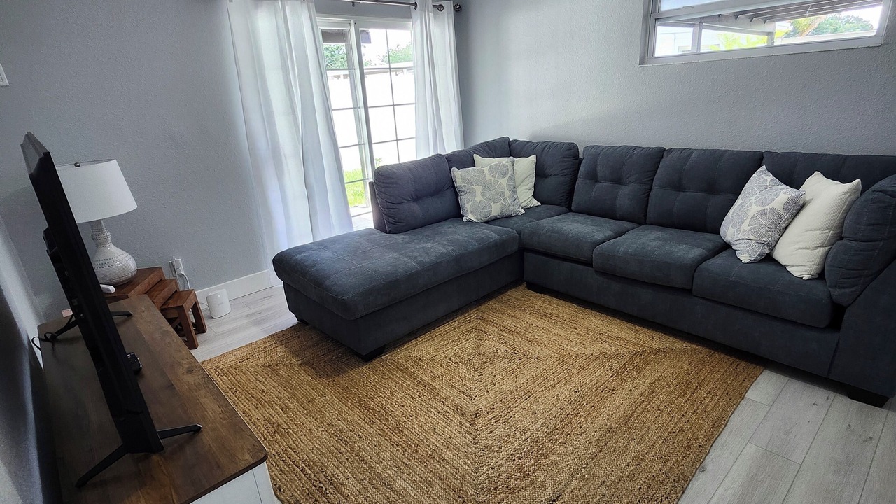 Photo of Livingroom in Sarasota Springs