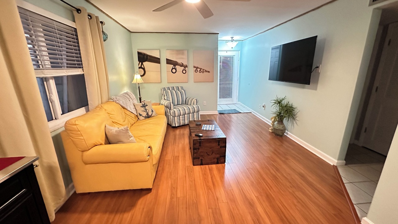 Photo of Livingroom in Bal Harbour