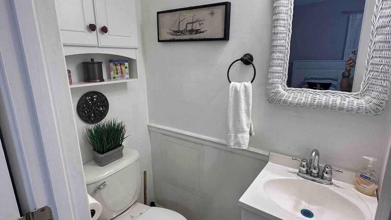 Photo of Bathroom in Bal Harbour