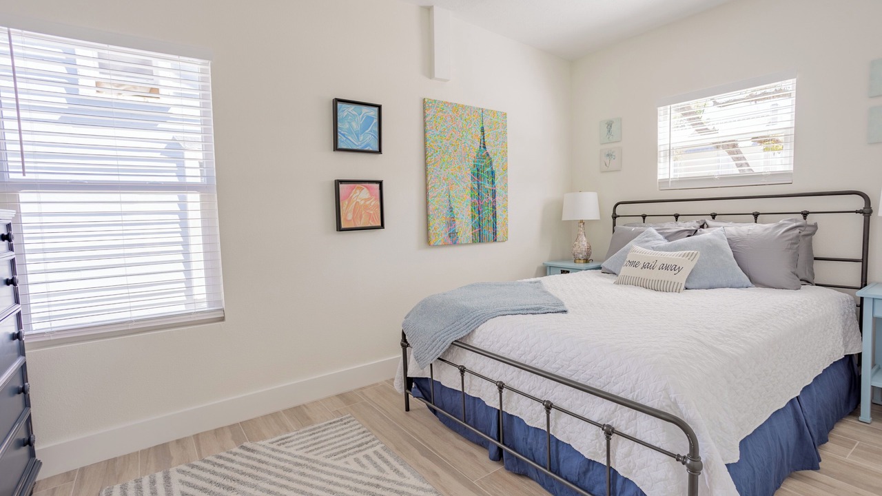 Photo of Bedroom in Historic District