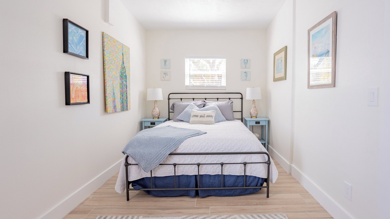 Photo of Bedroom in Historic District