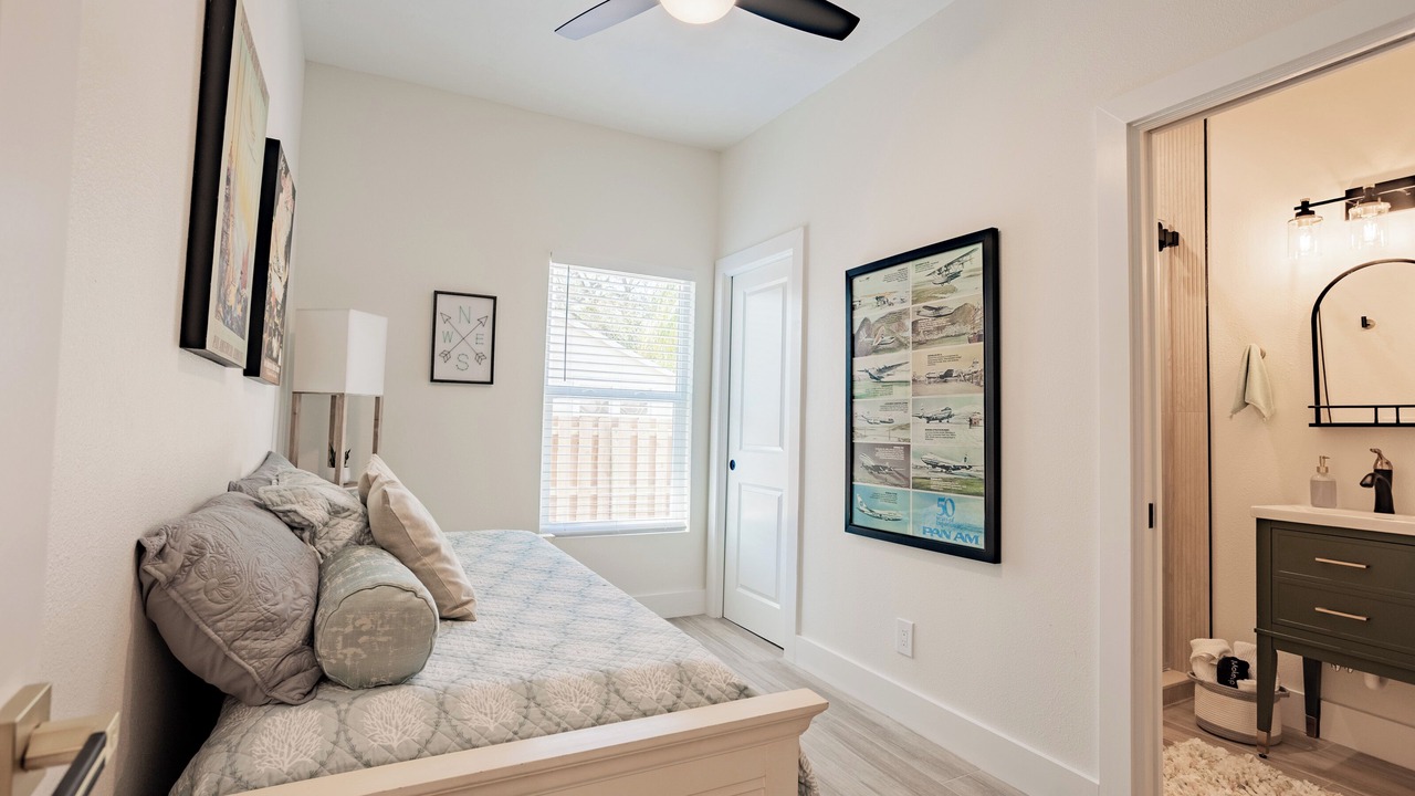 Photo of Bedroom in Historic District