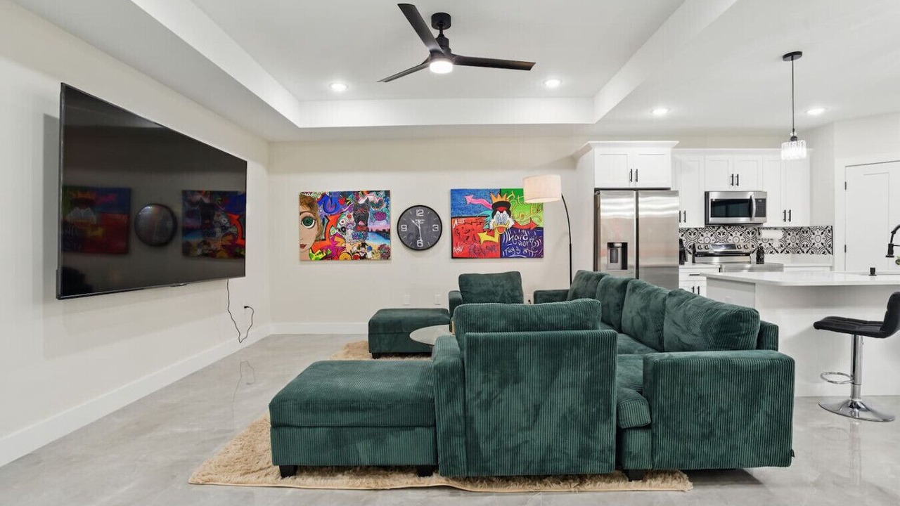 Photo of Livingroom in Centennial