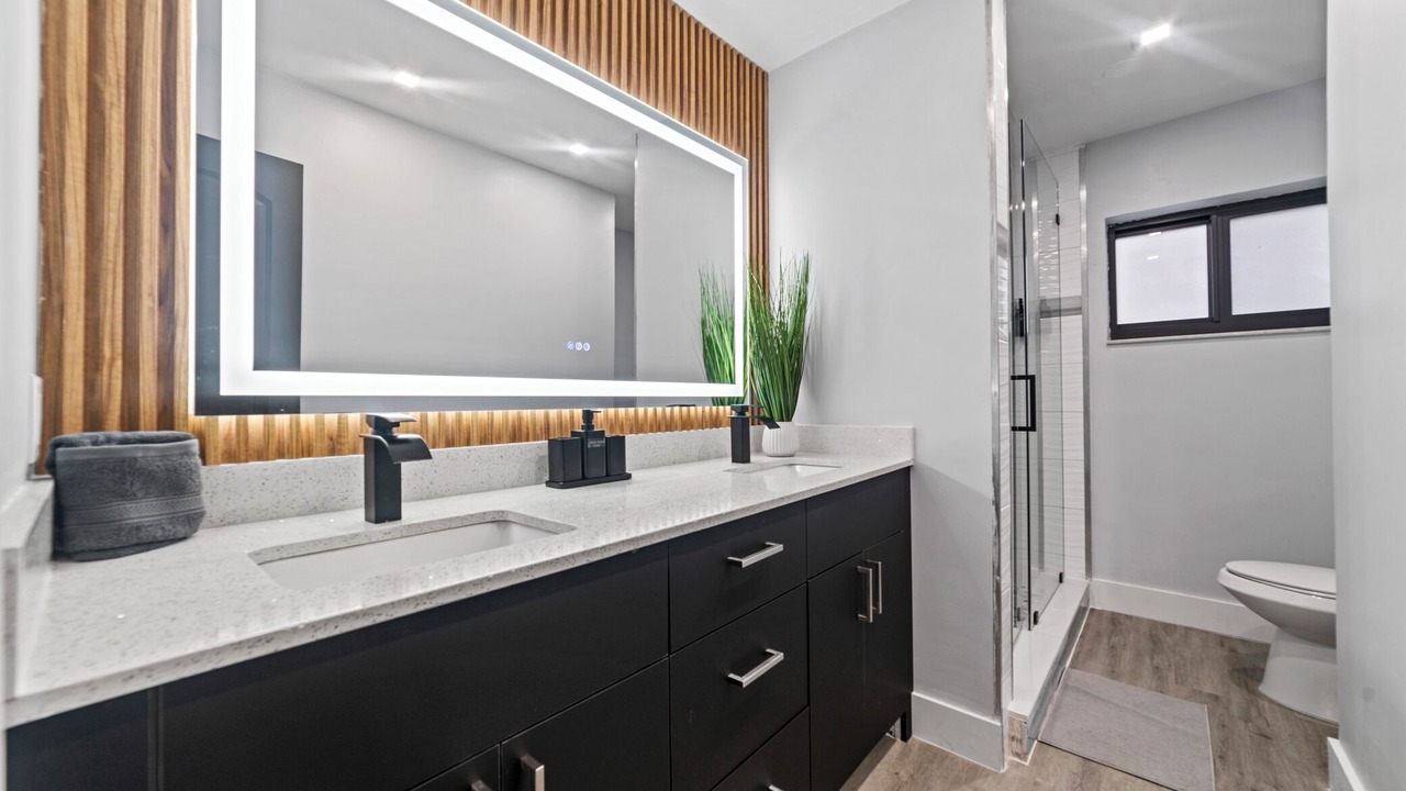 Photo of Bathroom in Ludlam