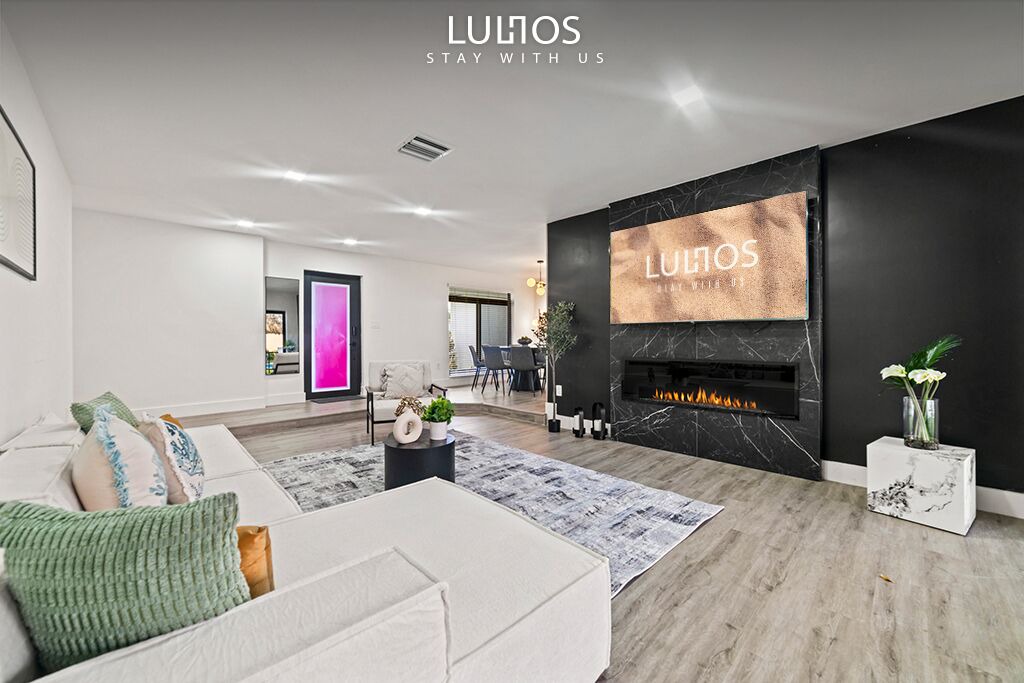 Photo of Bedroom in Ludlam