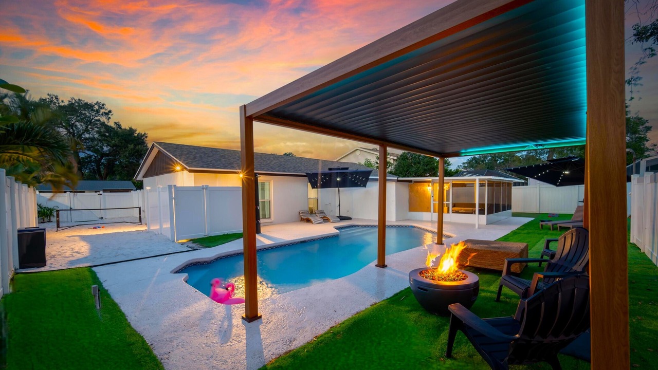 Photo of Outdoor in Egypt Lake-Leto