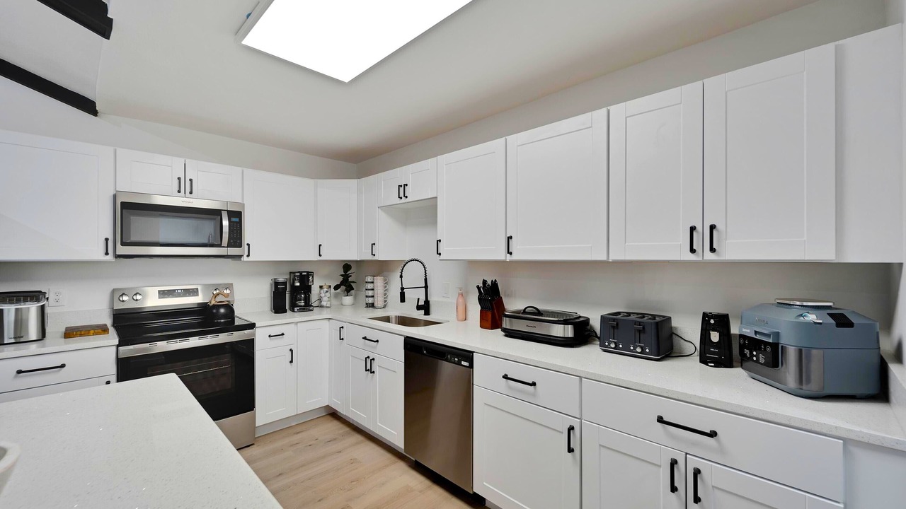 Photo of Kitchen in Egypt Lake-Leto