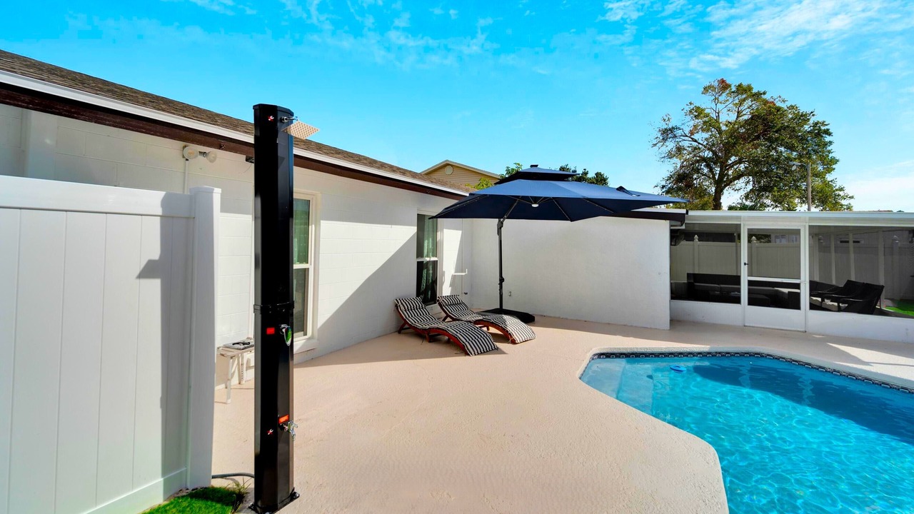 Photo of Outdoor in Egypt Lake-Leto