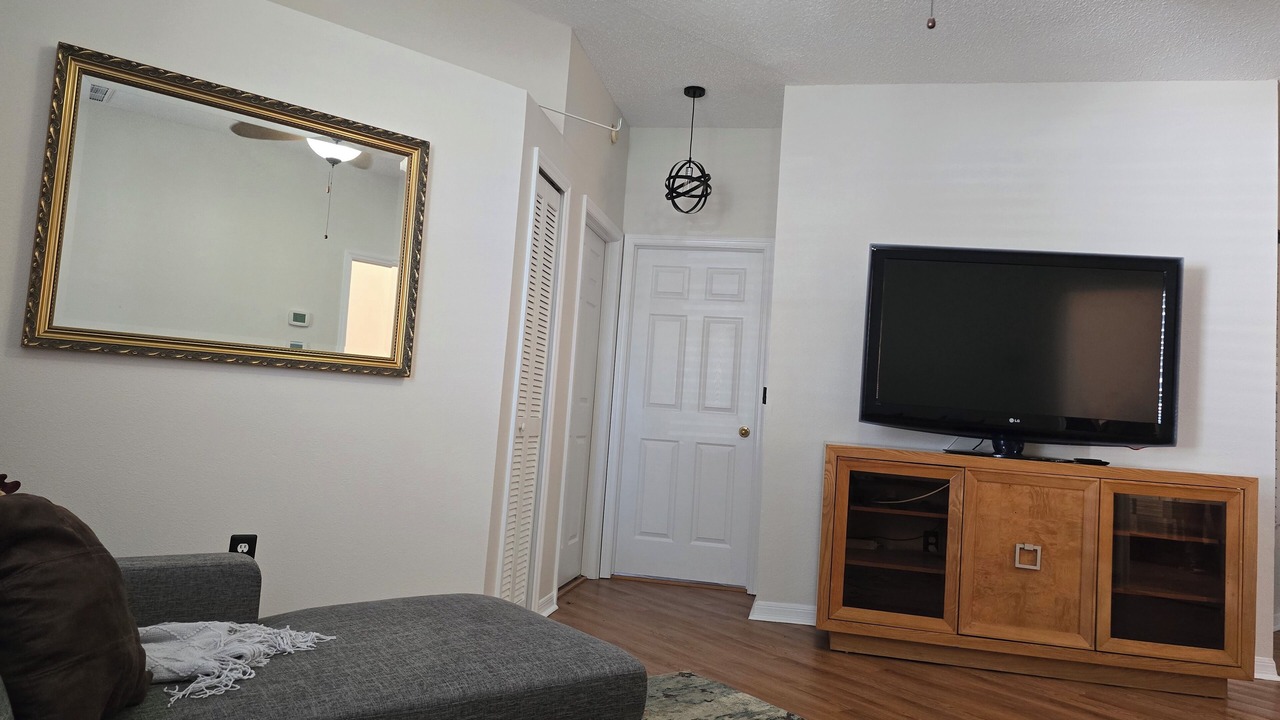 Photo of Livingroom in Spring Hill