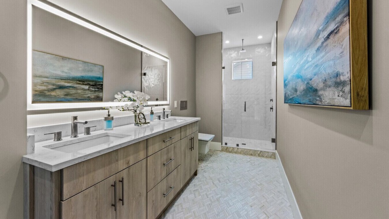 Photo of Bathroom in Whitney Beach