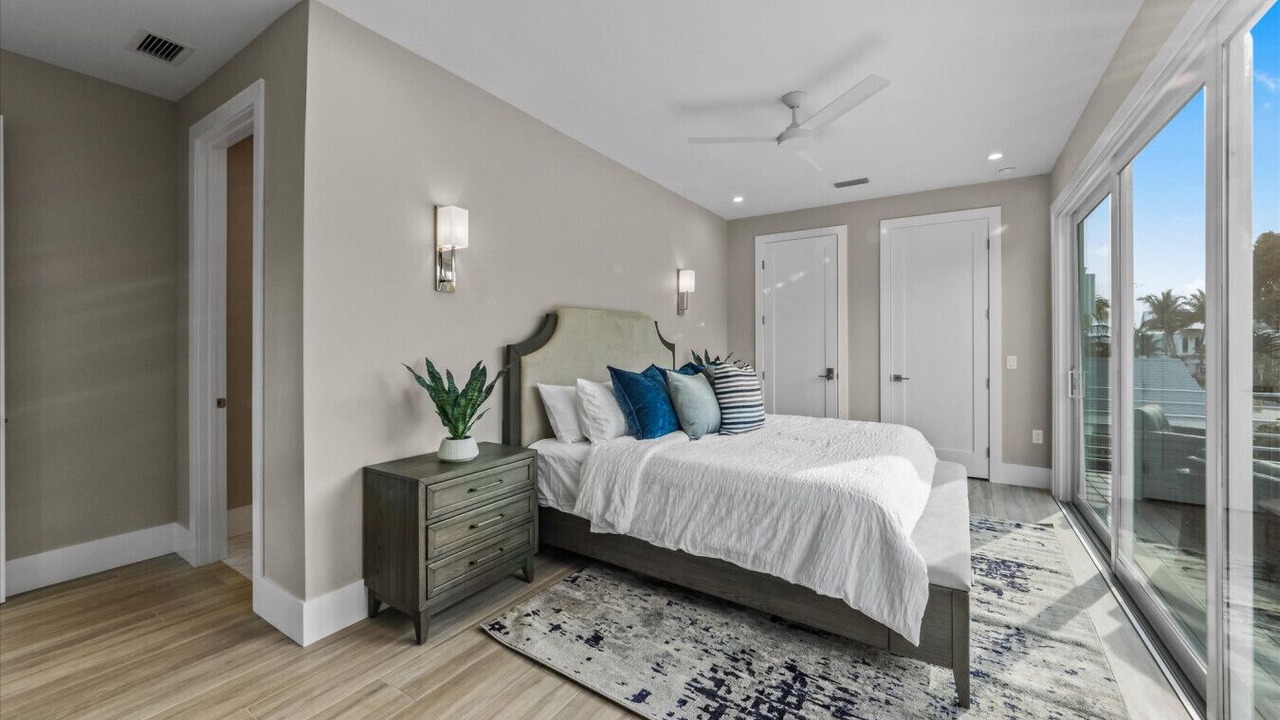 Photo of Bedroom in Whitney Beach
