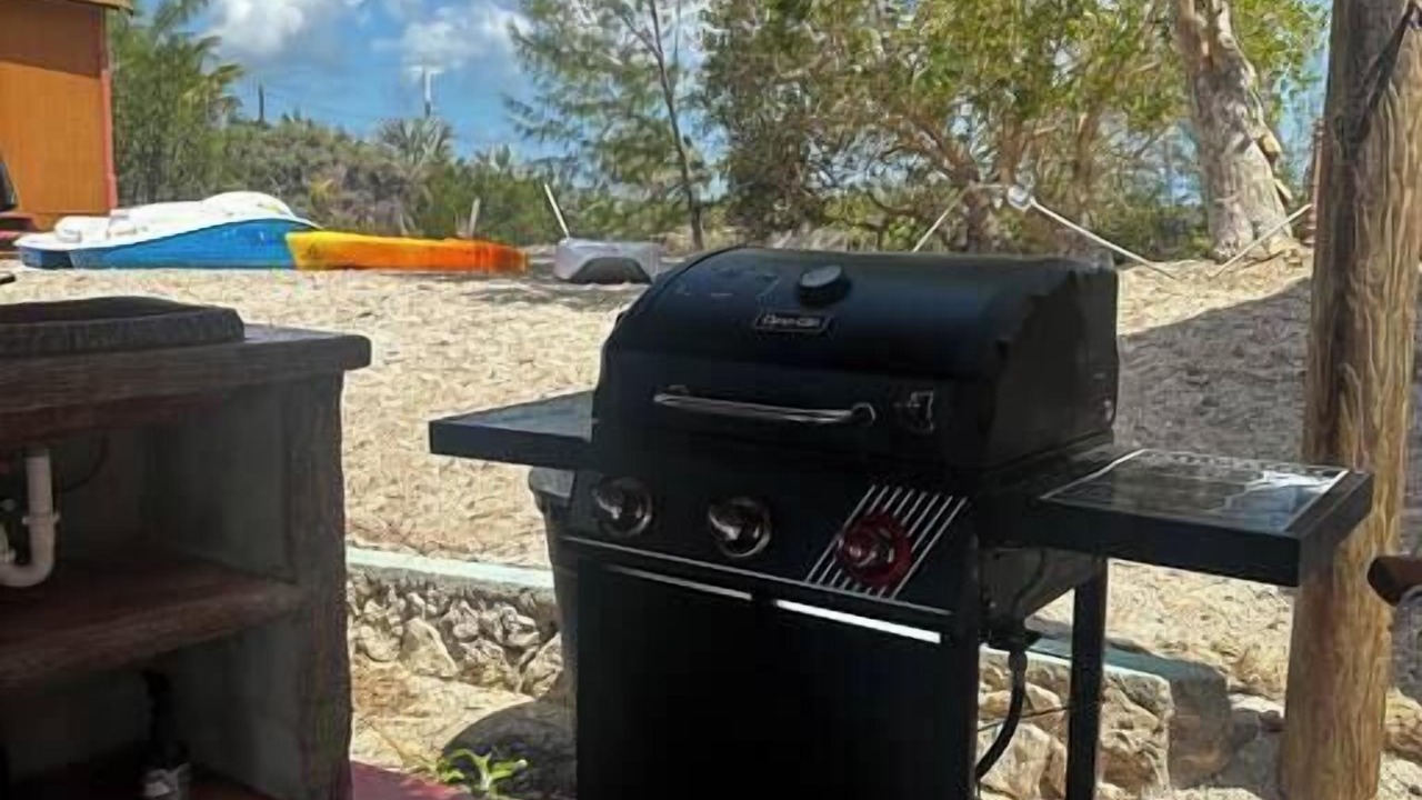 Photo of Outdoor in Long Beach Estates