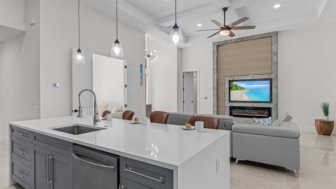 Photo of Others in Trafalgar