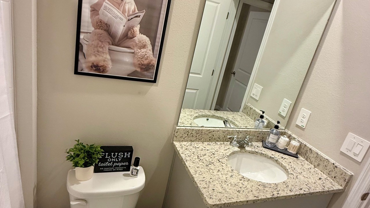 Photo of Bathroom in Auburndale