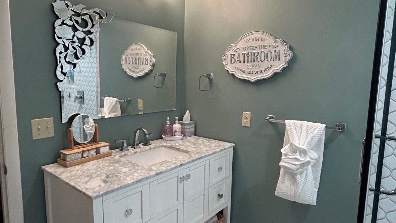 Photo of Bathroom in Sebring