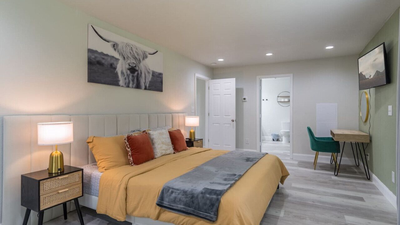 Photo of Bedroom in DeLand