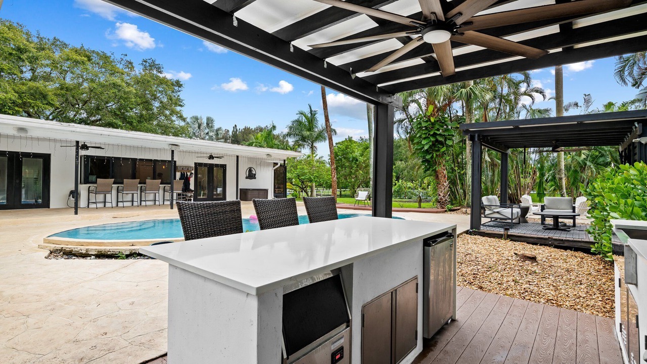 Photo of Outdoor in Davie