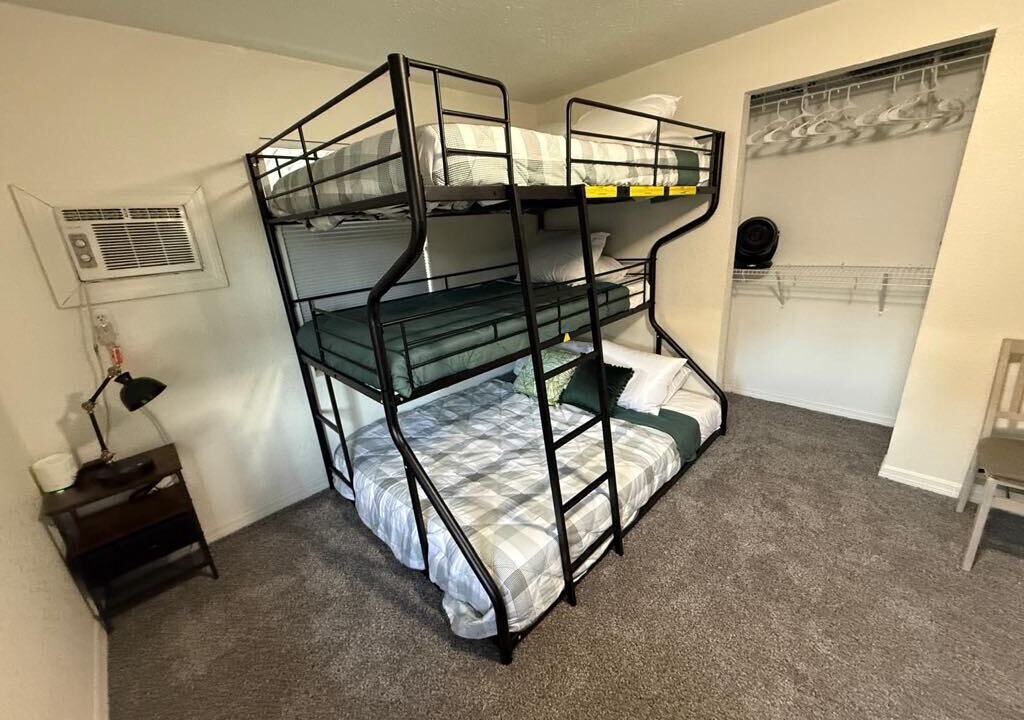 Photo of Bedroom in Auburndale