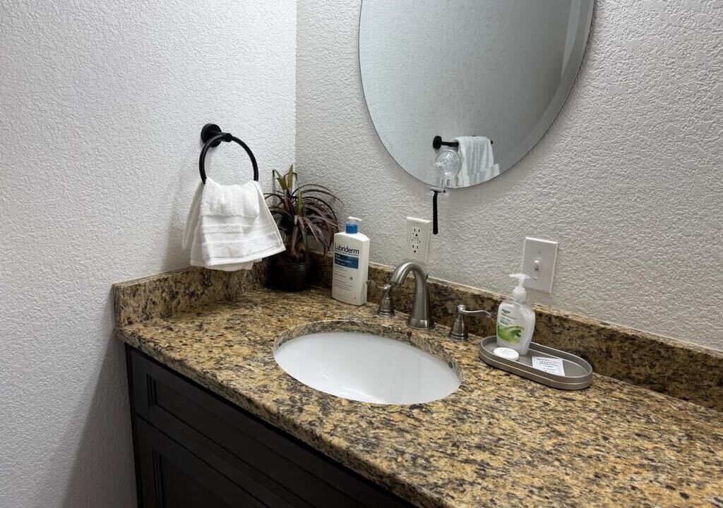 Photo of Bathroom in Auburndale