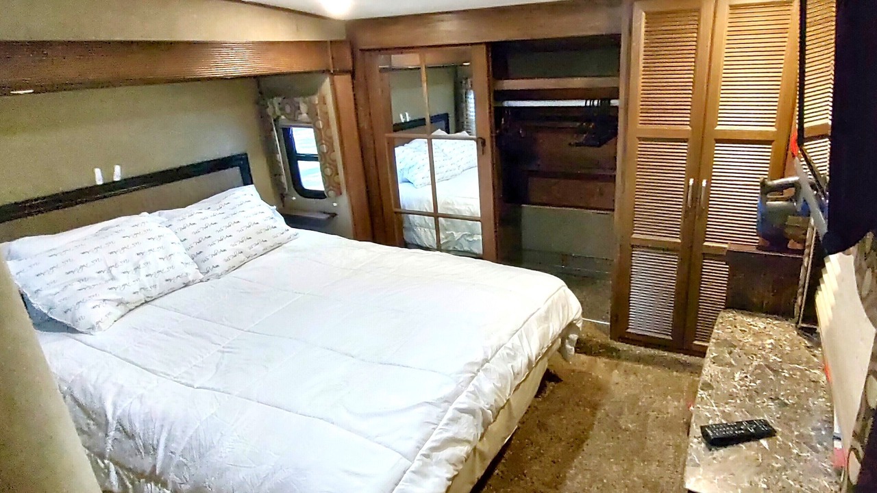 Photo of Bedroom in Silver Springs