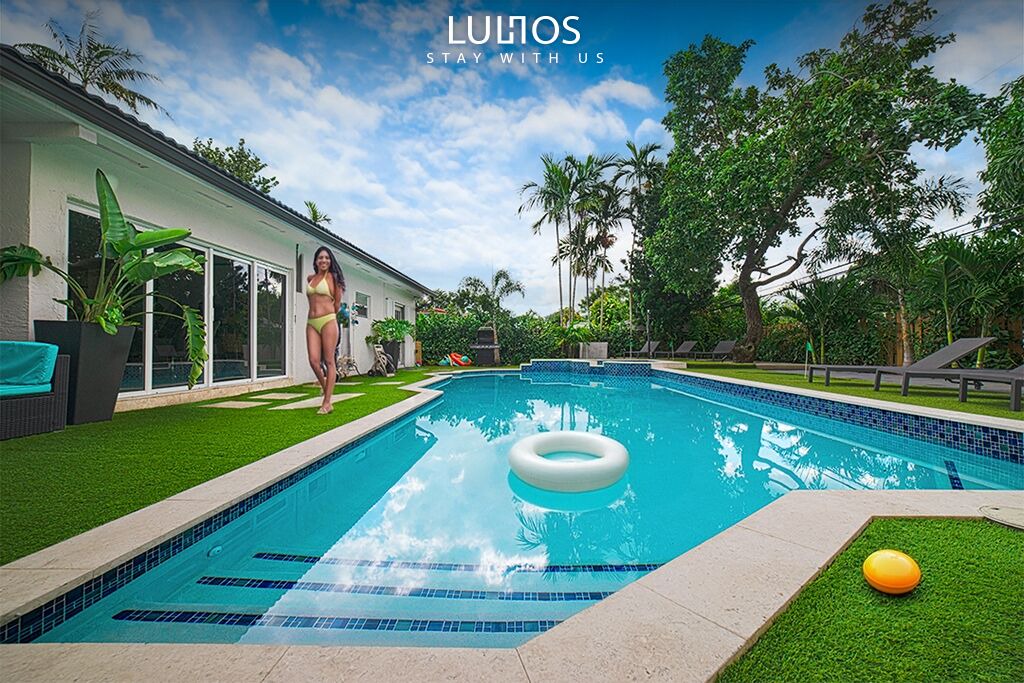 Photo of Outdoor in Palmetto Estates