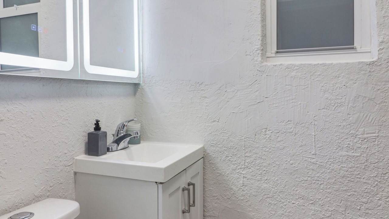 Photo of Bathroom in Miramar