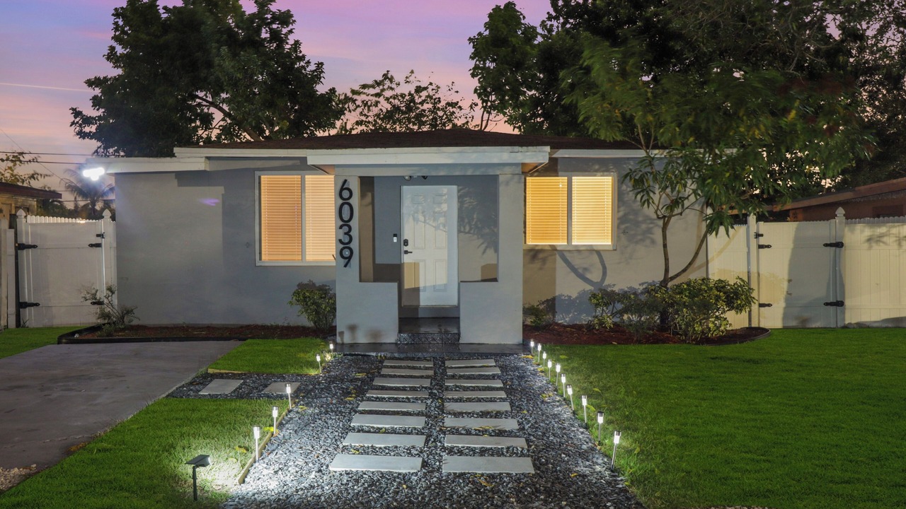 Photo of Outdoor in Miramar