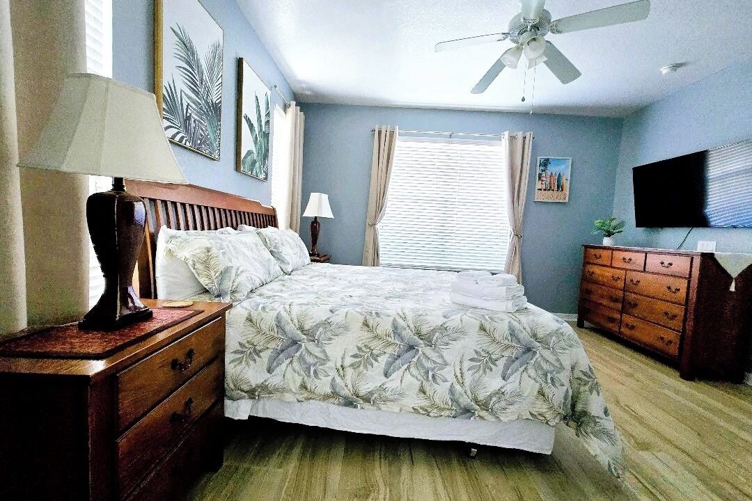 Photo of Bedroom in Thousand Oaks