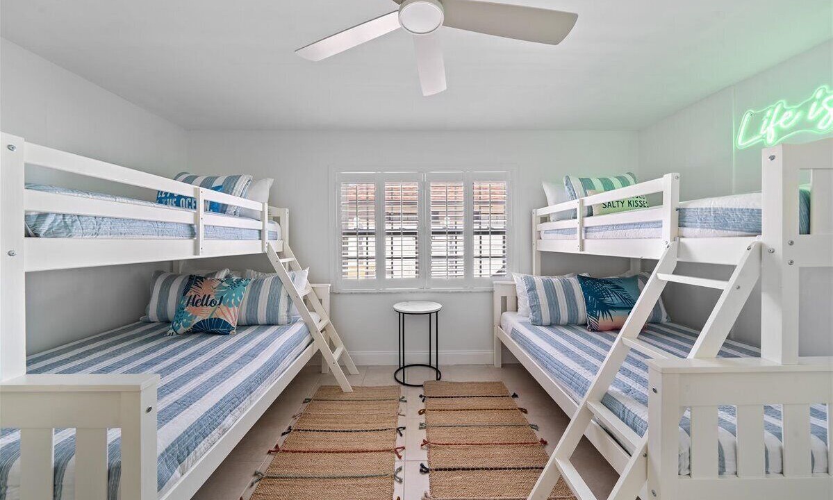 Photo of Bedroom in Cocoa Isles