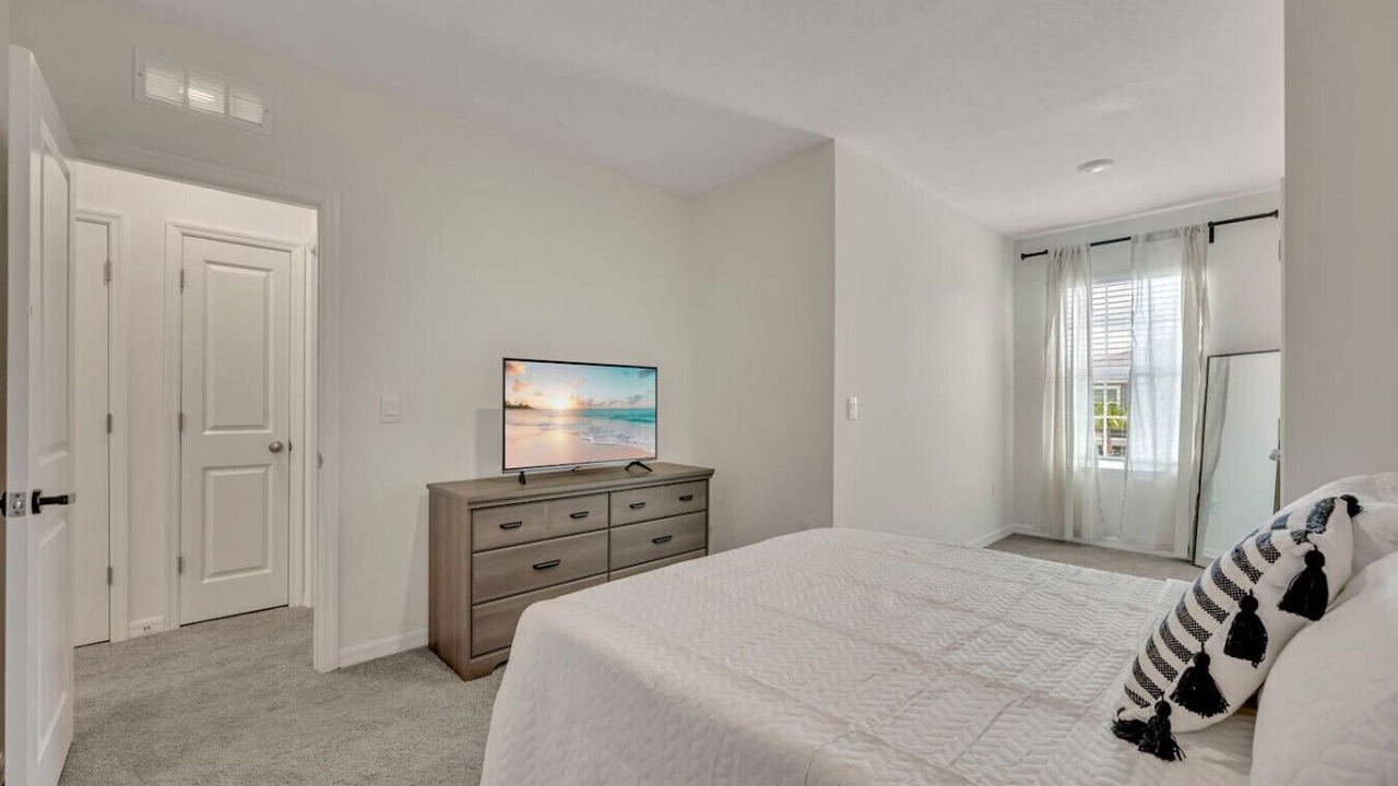 Photo of Bedroom in Plant City