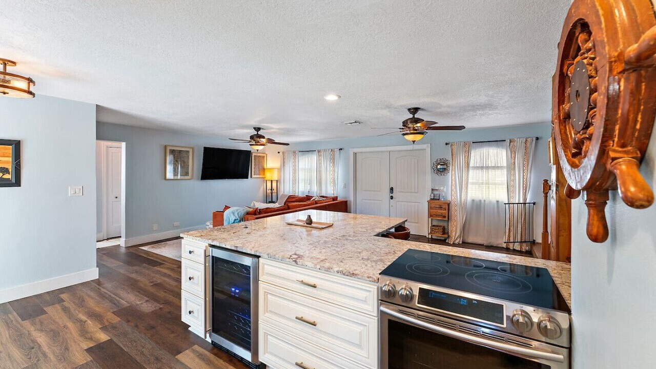 Photo of Kitchen in Florida North Atlantic Coast