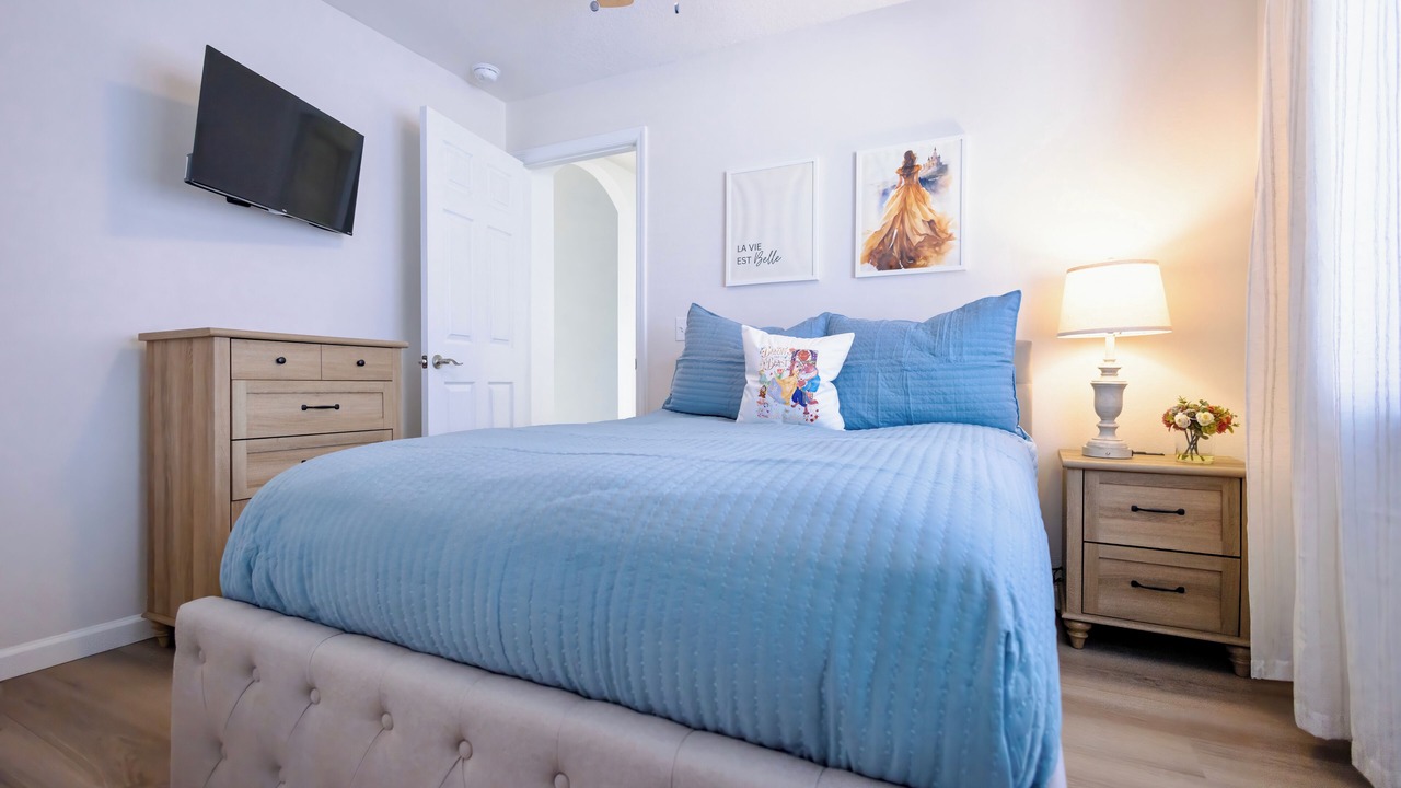 Photo of Bedroom in Davenport