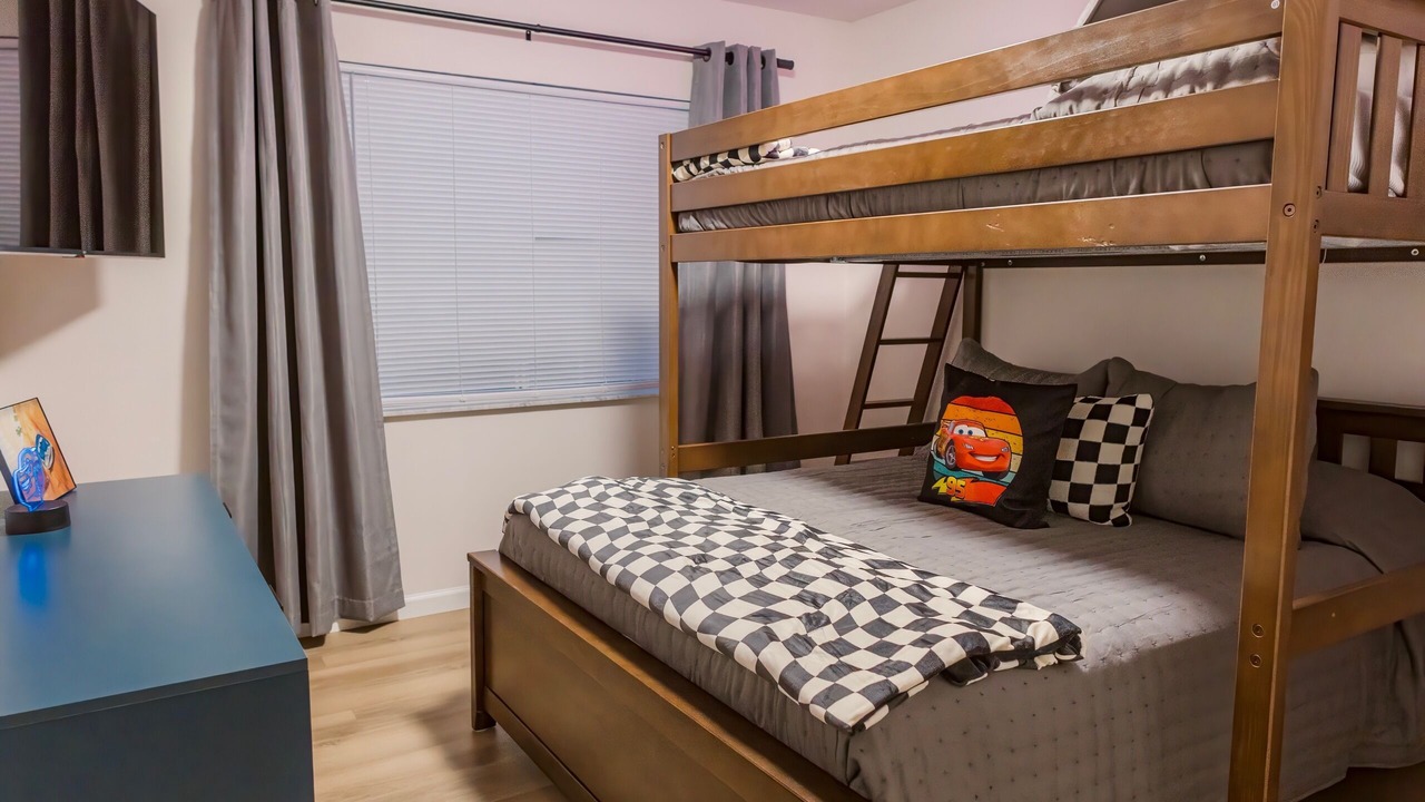 Photo of Bedroom in Davenport