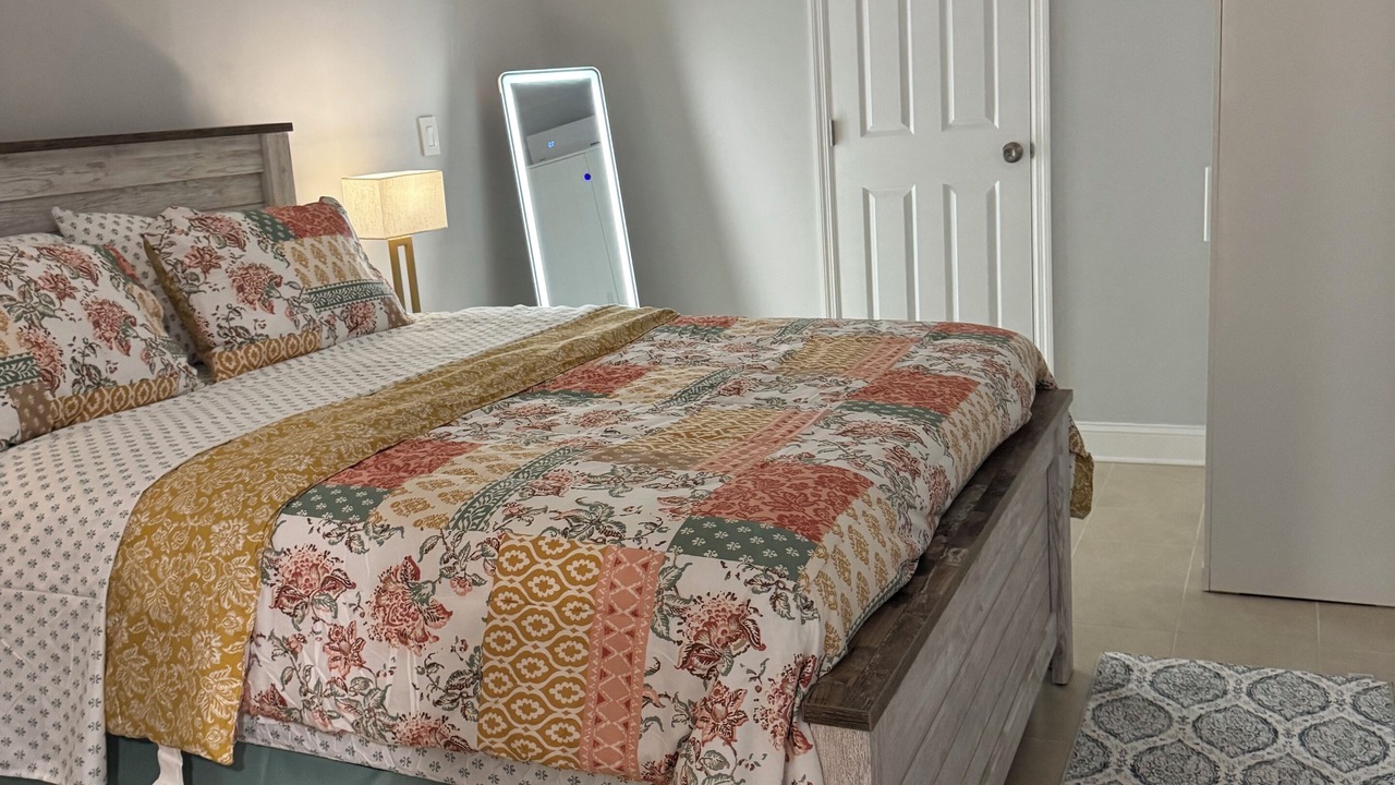 Photo of Bedroom in Englewood
