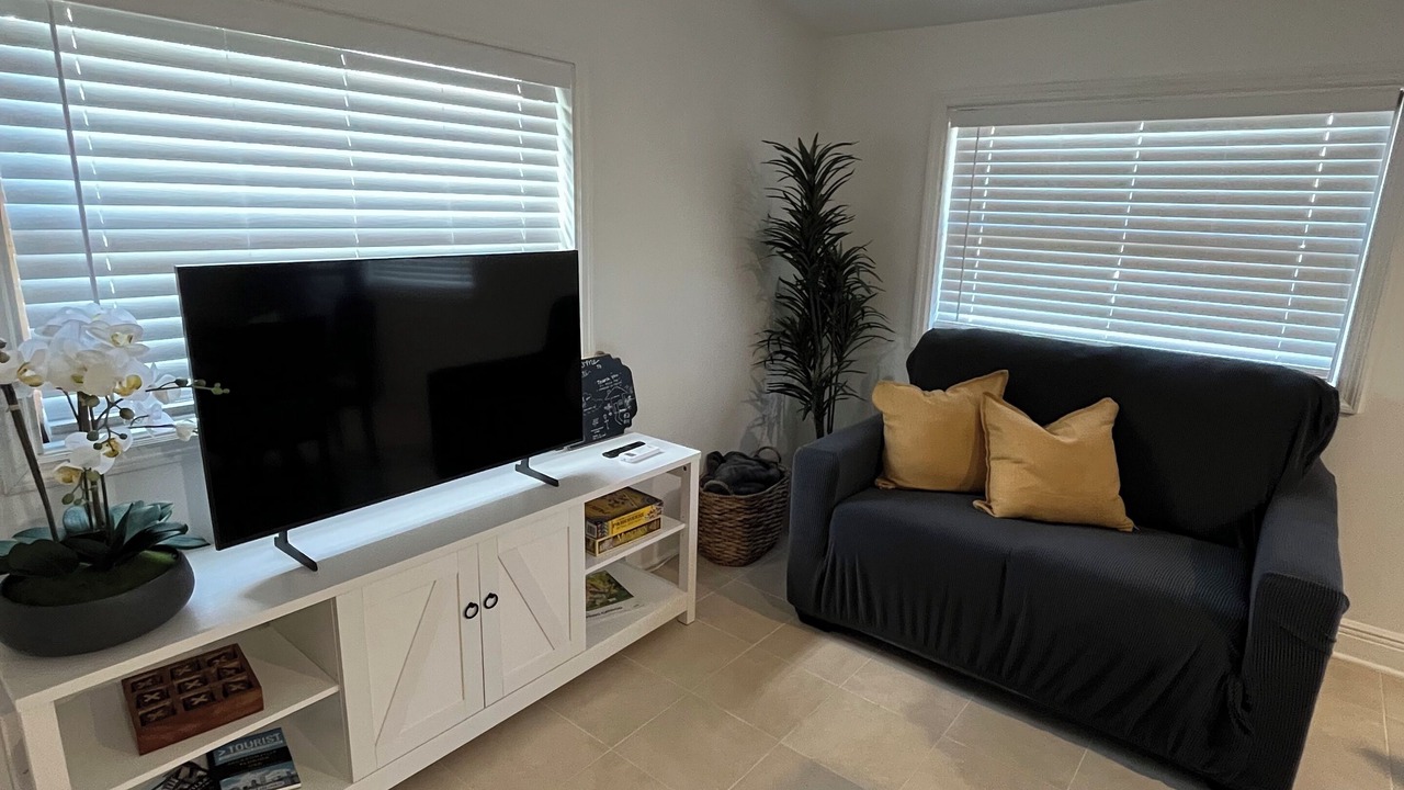 Photo of Livingroom in Englewood
