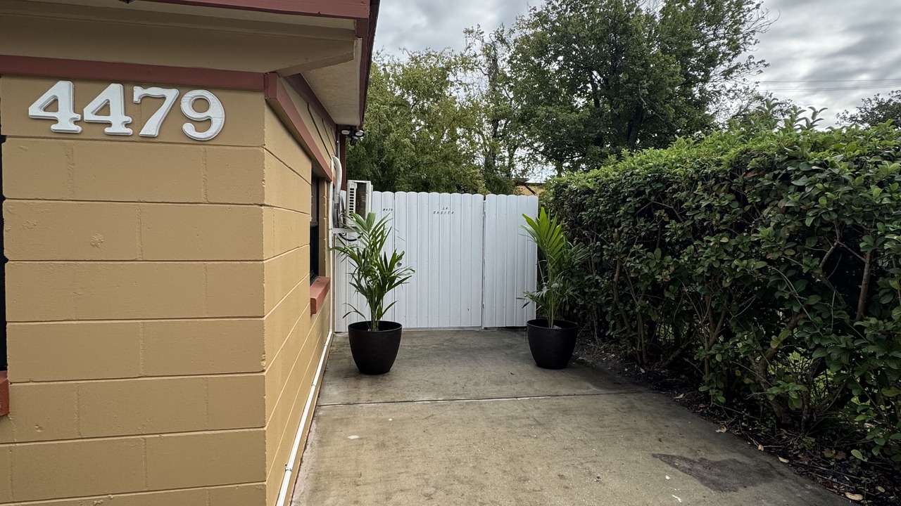 Photo of Outdoor in Englewood
