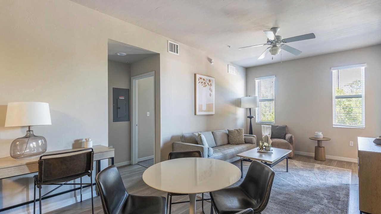 Photo of Livingroom in Fort Myers