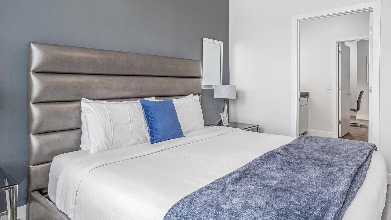 Photo of Bedroom in Port Tampa City