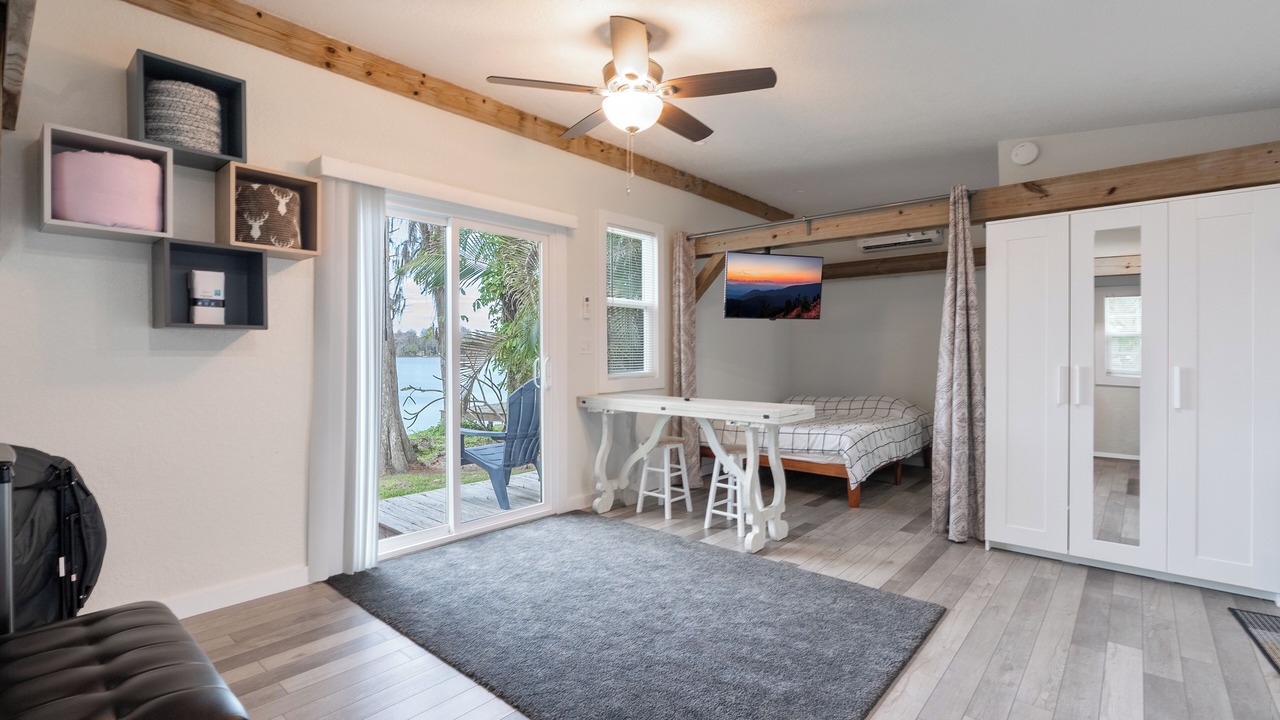 Photo of Bedroom in Lutz