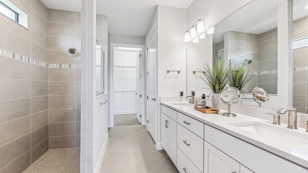 Photo of Bathroom in River Hall